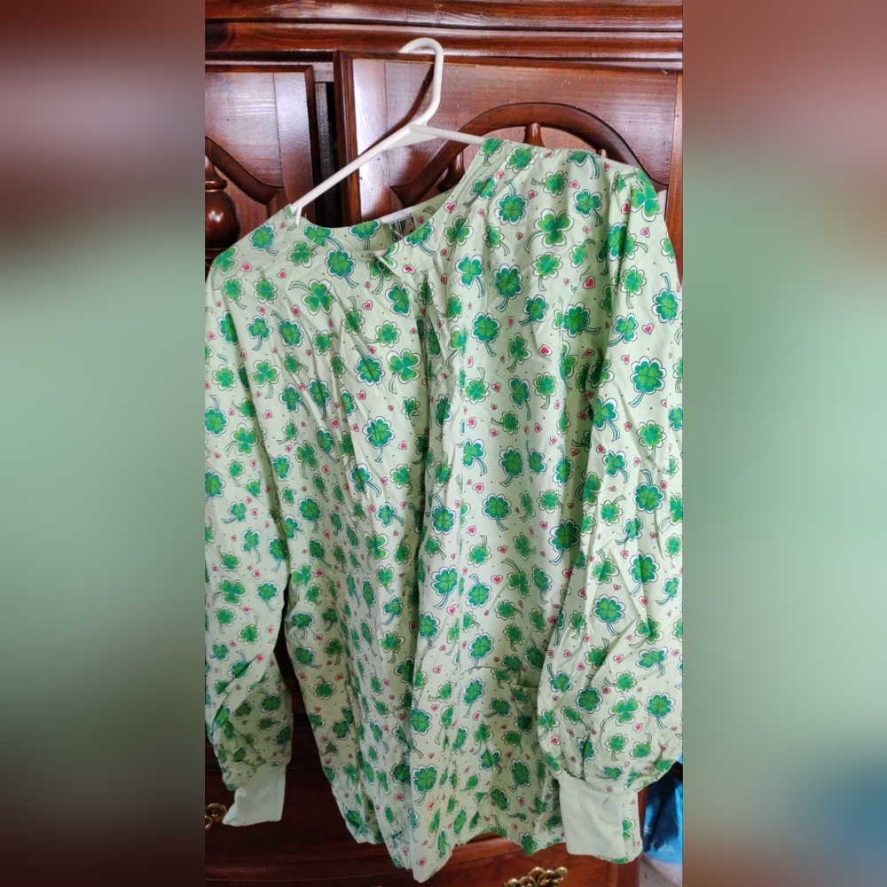 Long-sleeved scrub top.